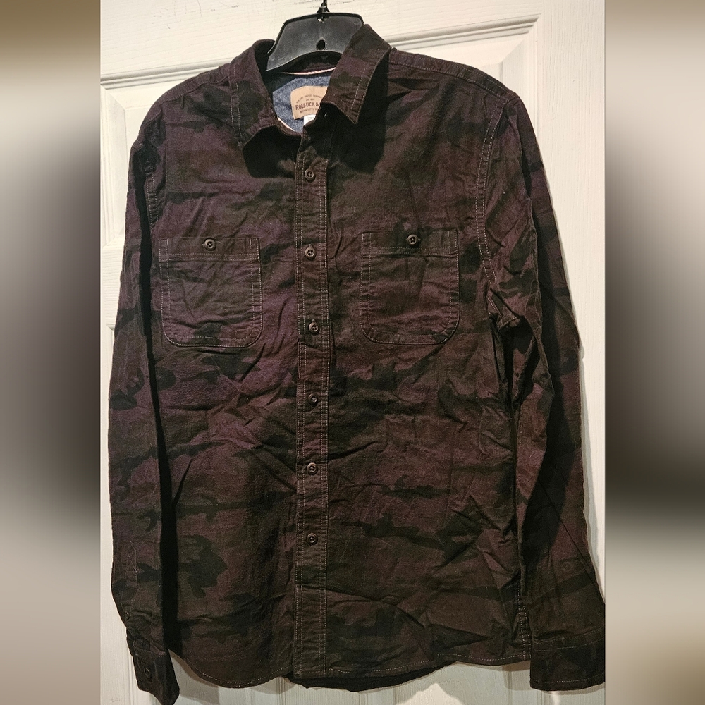 ROEBUCK AND CO. SHIRT